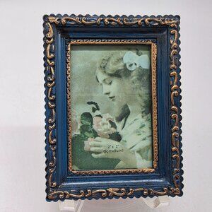 Vintage Blue & Gold Ornate Plastic Mini Picture Frame 2"x2" (5cmx8cm)
